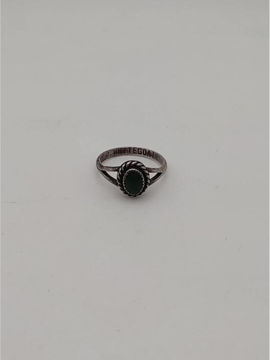 Jewelry - D Whitegoat Navajo Sterling Silver Green Stone Ring Sz 6.75